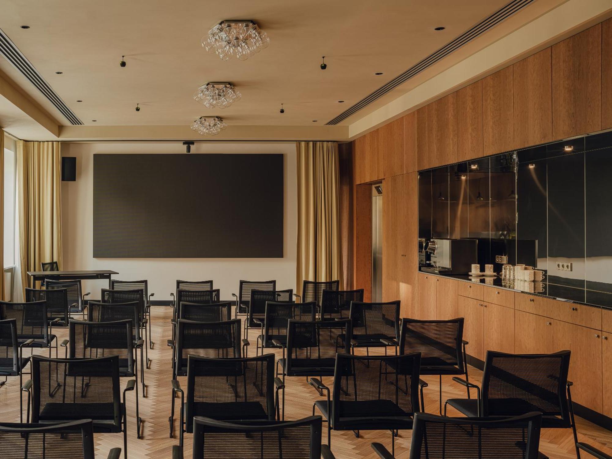 Flaner Hotel, Worldhotels Crafted Warschau Buitenkant foto