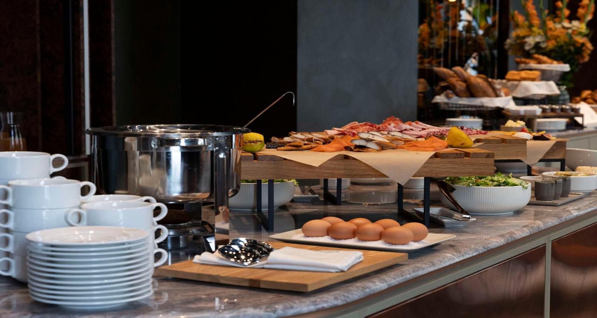Flaner Hotel, Worldhotels Crafted Warschau Buitenkant foto
